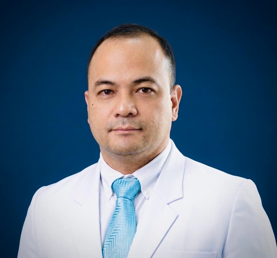 Photo of Dr. Jean Pierre Dadufalza