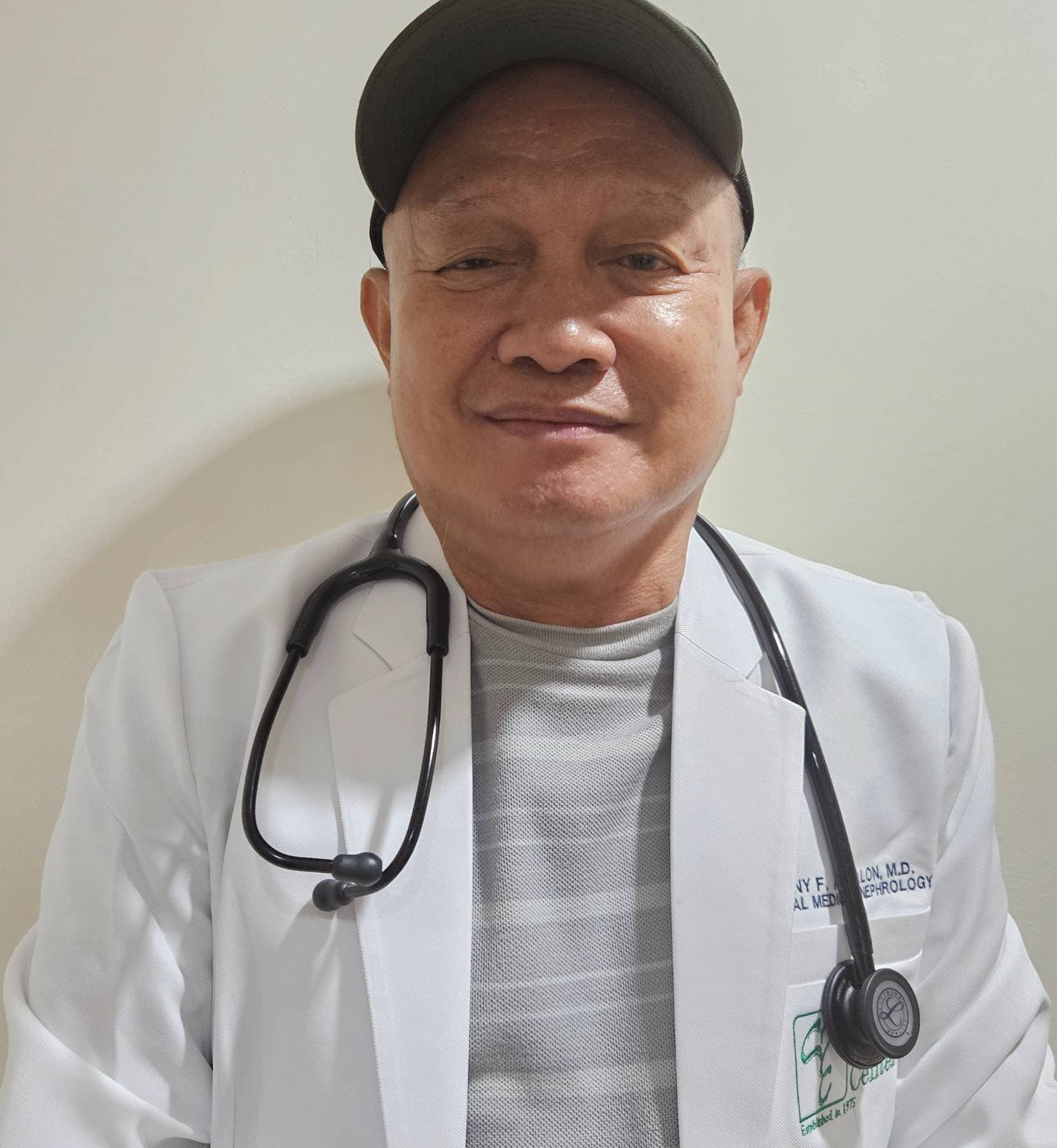 Photo of Dr. Sonny Absalon