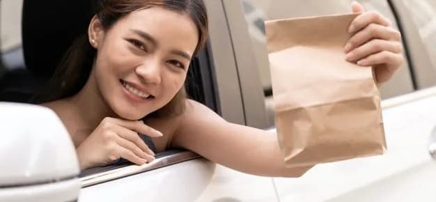 Pandemic Drive-thru services in Laguna